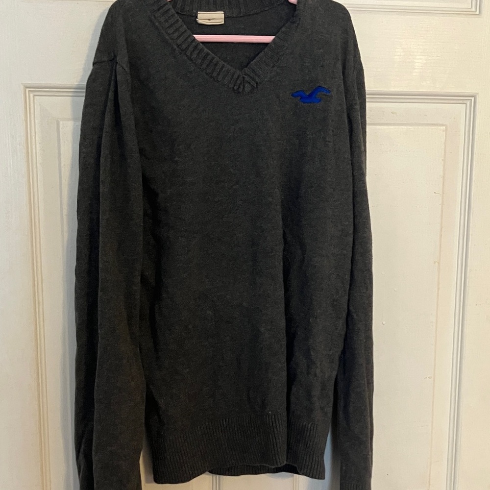 VINTAGE 2000s Hollister Dark Gray V-Neck Sweater with Blue Logo